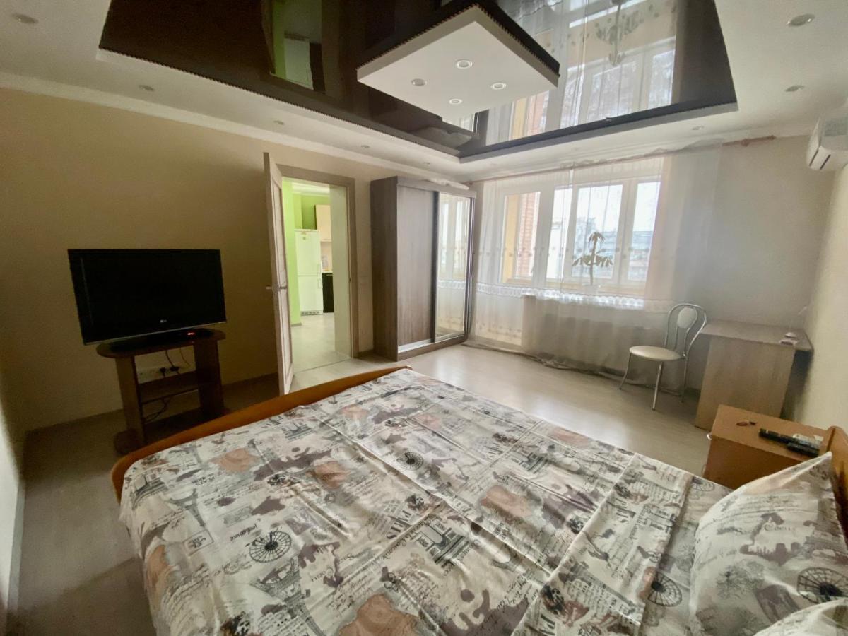 Apartment On Khreshchatyk 200 Center Tjerkasy Eksteriør billede